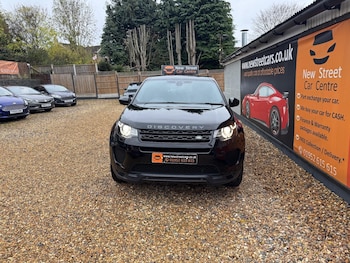 Used Land Rover Discovery Sport 2019 for sale - 76472828: Photo