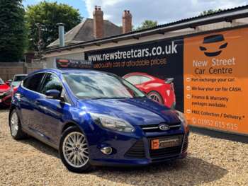 2014 (64) - 1.0T EcoBoost Zetec Euro 5 (s/s) 5dr