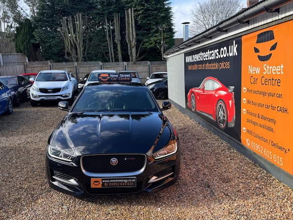 Used Jaguar XE 2018 for sale - 73812113: Photo 3