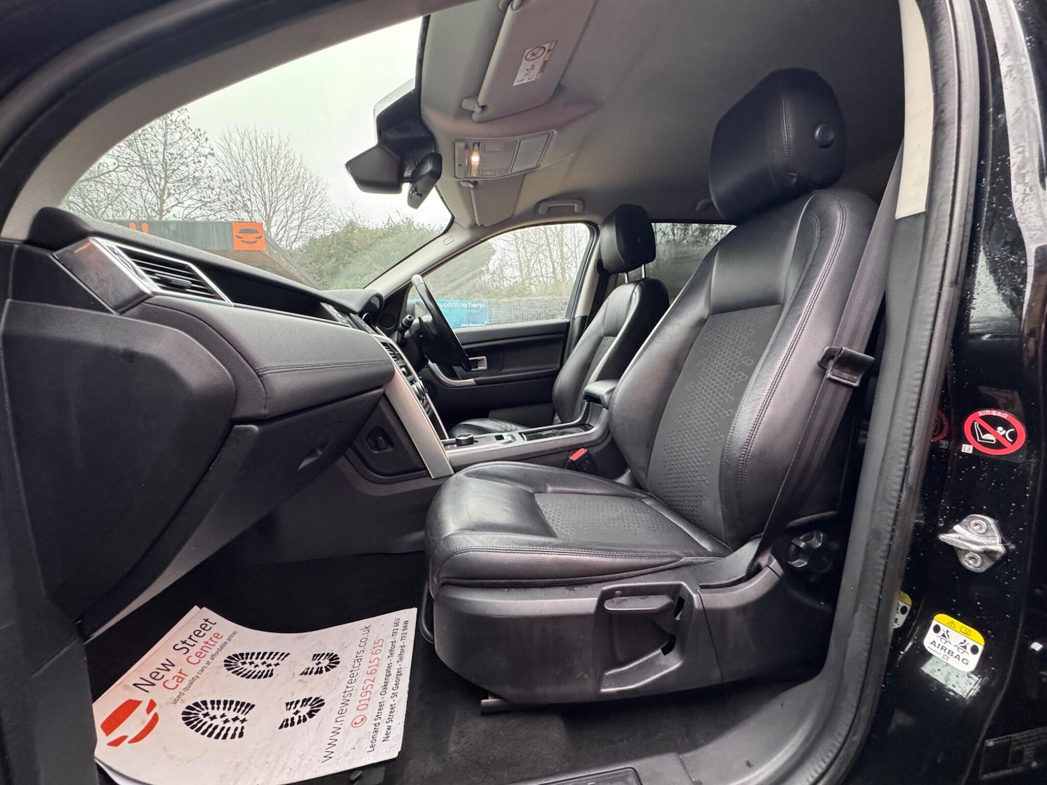 Used Land Rover Discovery Sport 2016 for sale - 77254052: Photo 24