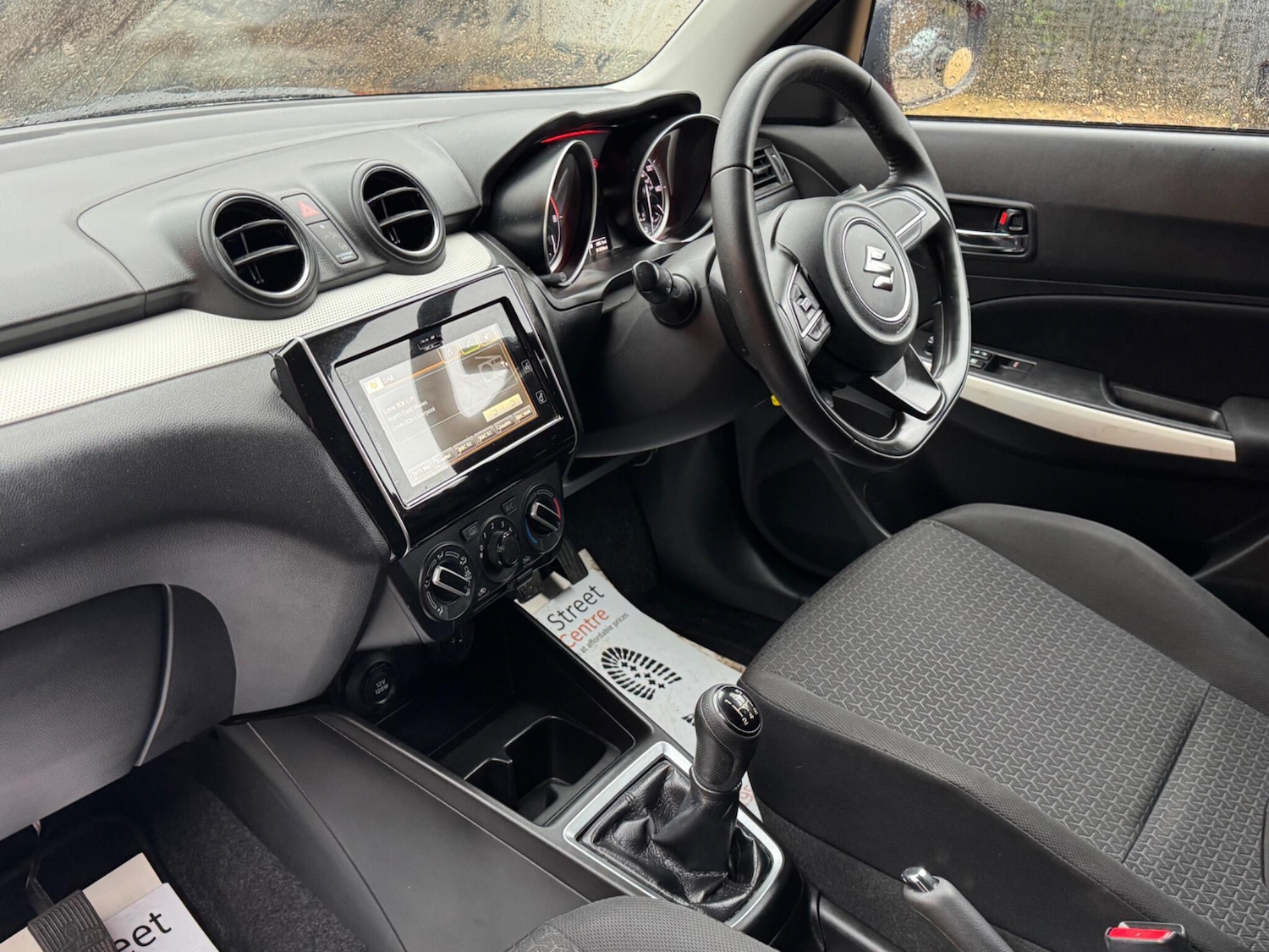 Used Suzuki Swift 2020 for sale - 77203338: Photo 30