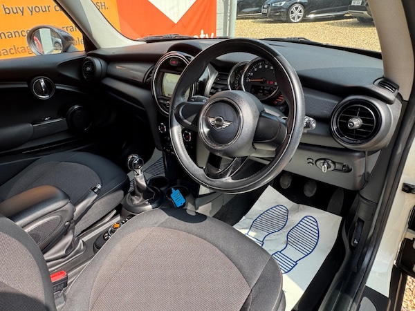 Used MINI Hatch 2015 for sale - 75532647: Photo 37
