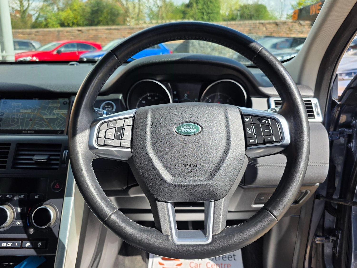 Used Land Rover Discovery Sport 2018 for sale - 78115863: Photo 2