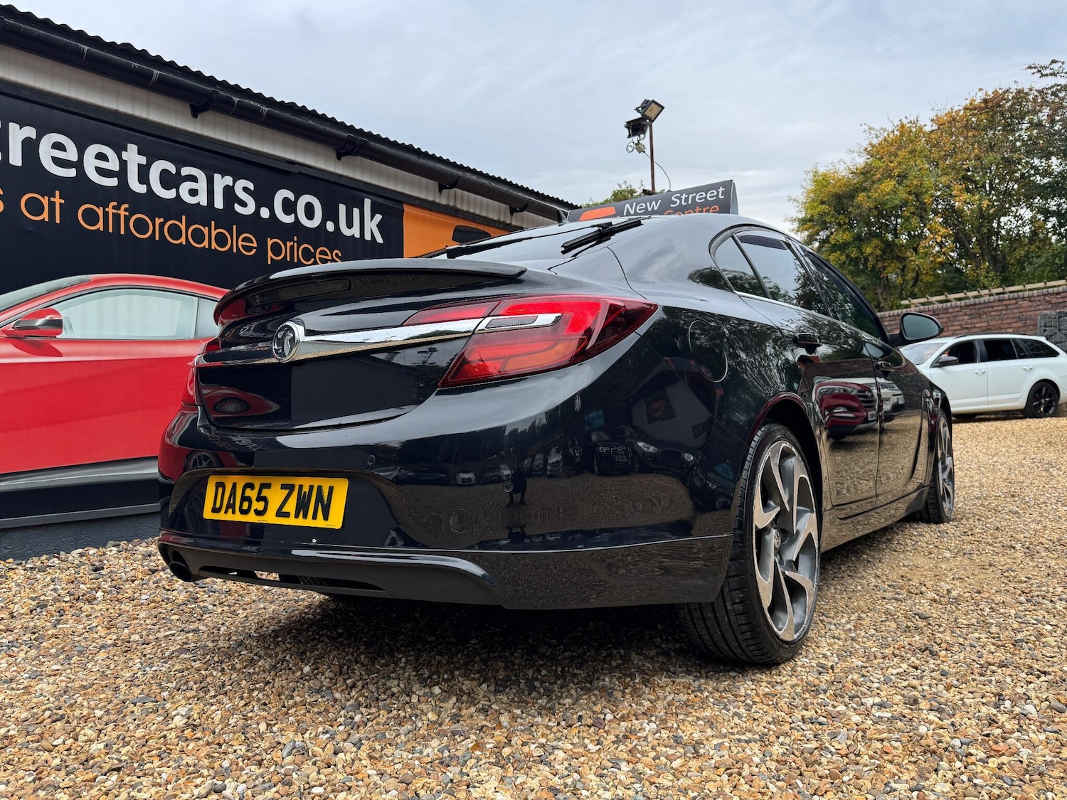 Used Vauxhall Insignia 2015 for sale - 76152740: Photo 11