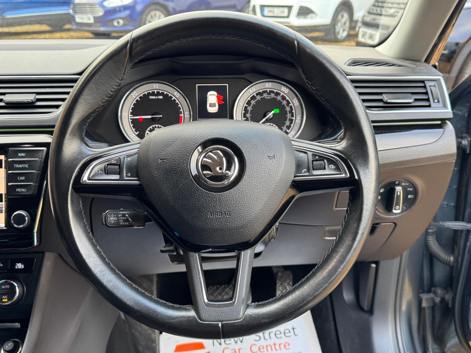 Used Skoda Superb 2016 for sale - 77229774: Photo 38