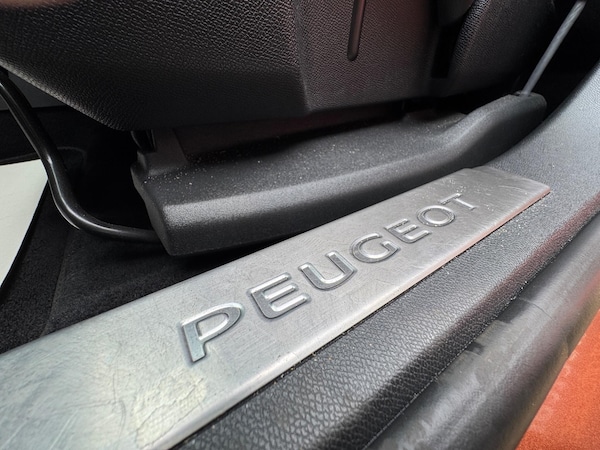 Used Peugeot 3008 2017 for sale - 75564135: Photo 31