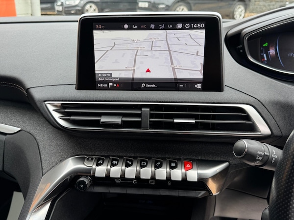 Used Peugeot 3008 2017 for sale - 75564135: Photo 4