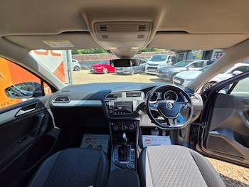 Used Volkswagen Tiguan 2017 for sale - 79034563: Photo