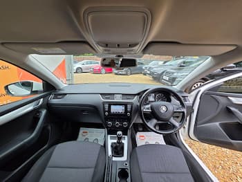 Used Skoda Octavia 2015 for sale - 79711615: Photo