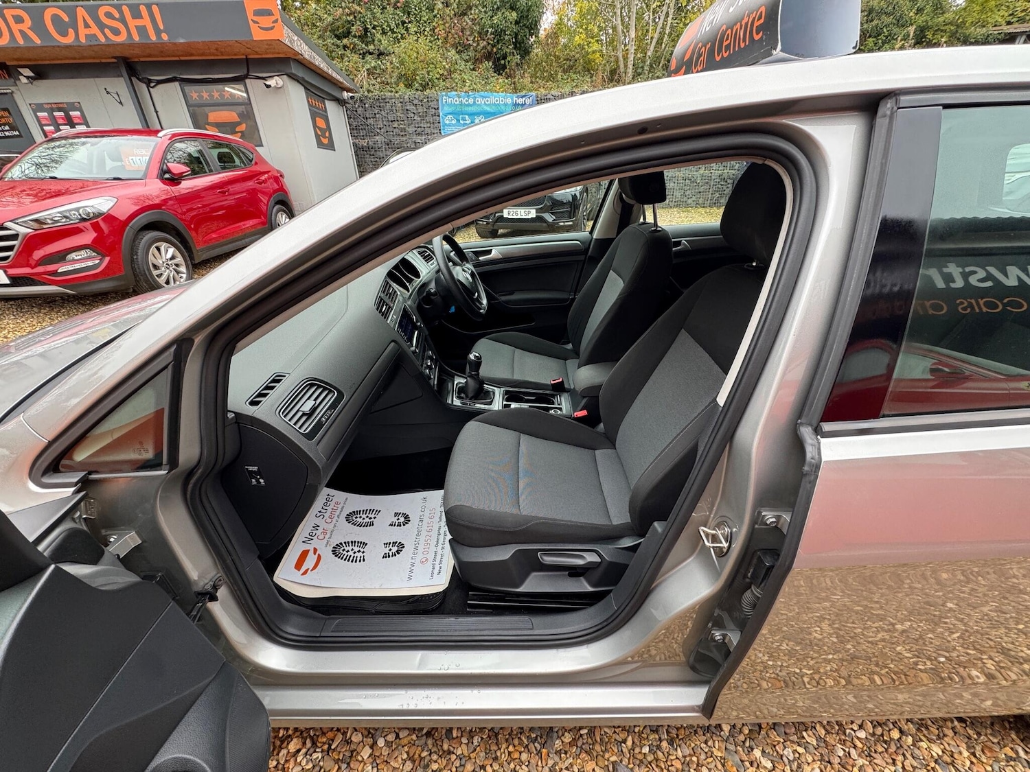 Used Volkswagen Golf 2015 for sale - 76408711: Photo 27