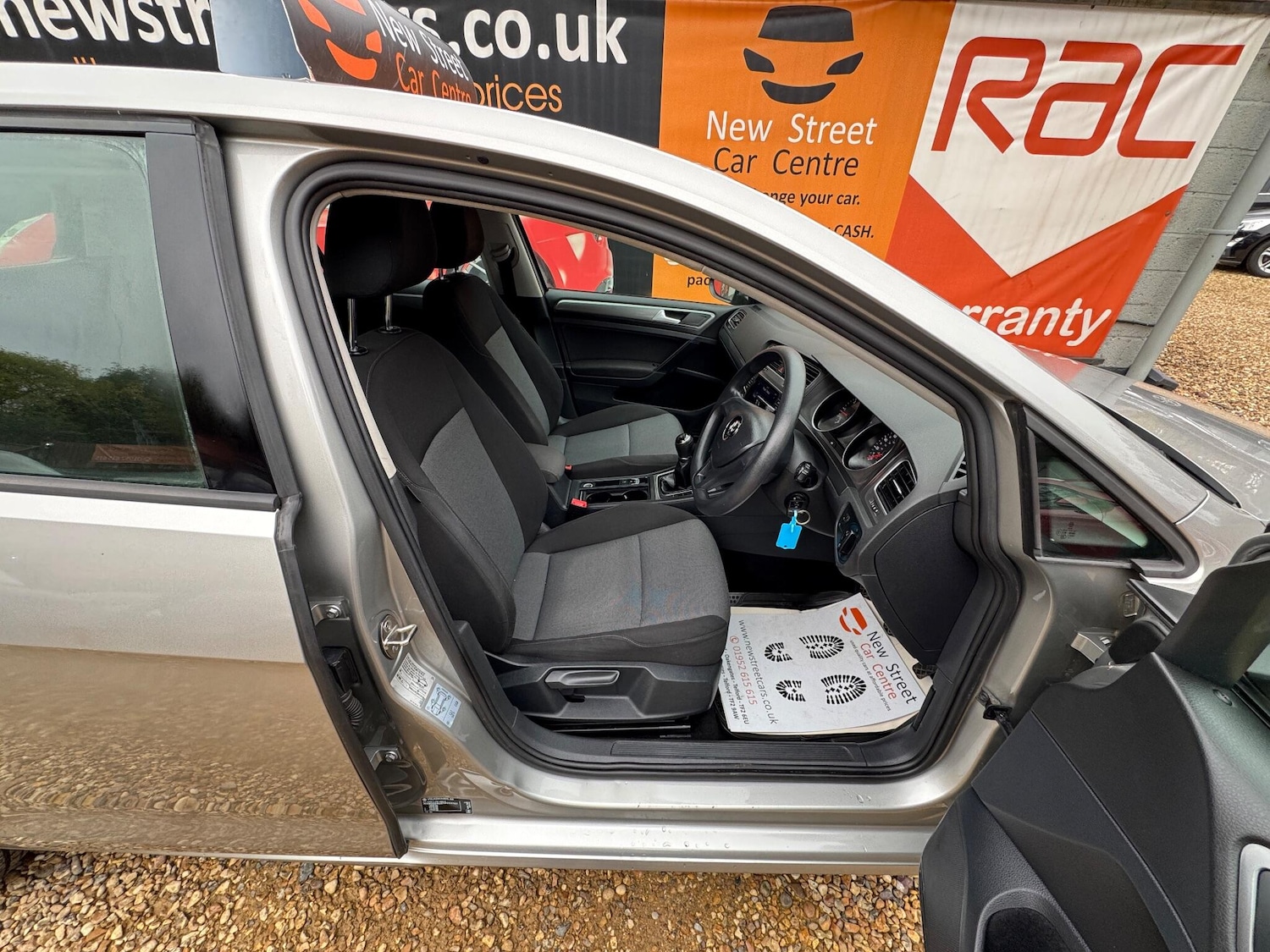 Used Volkswagen Golf 2015 for sale - 76408711: Photo 31