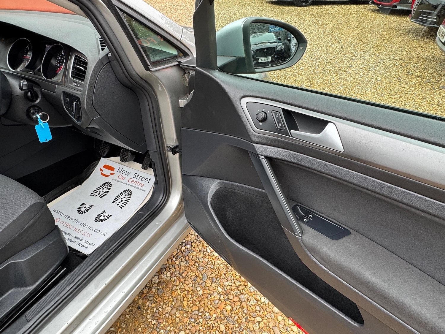 Used Volkswagen Golf 2015 for sale - 76408711: Photo 34