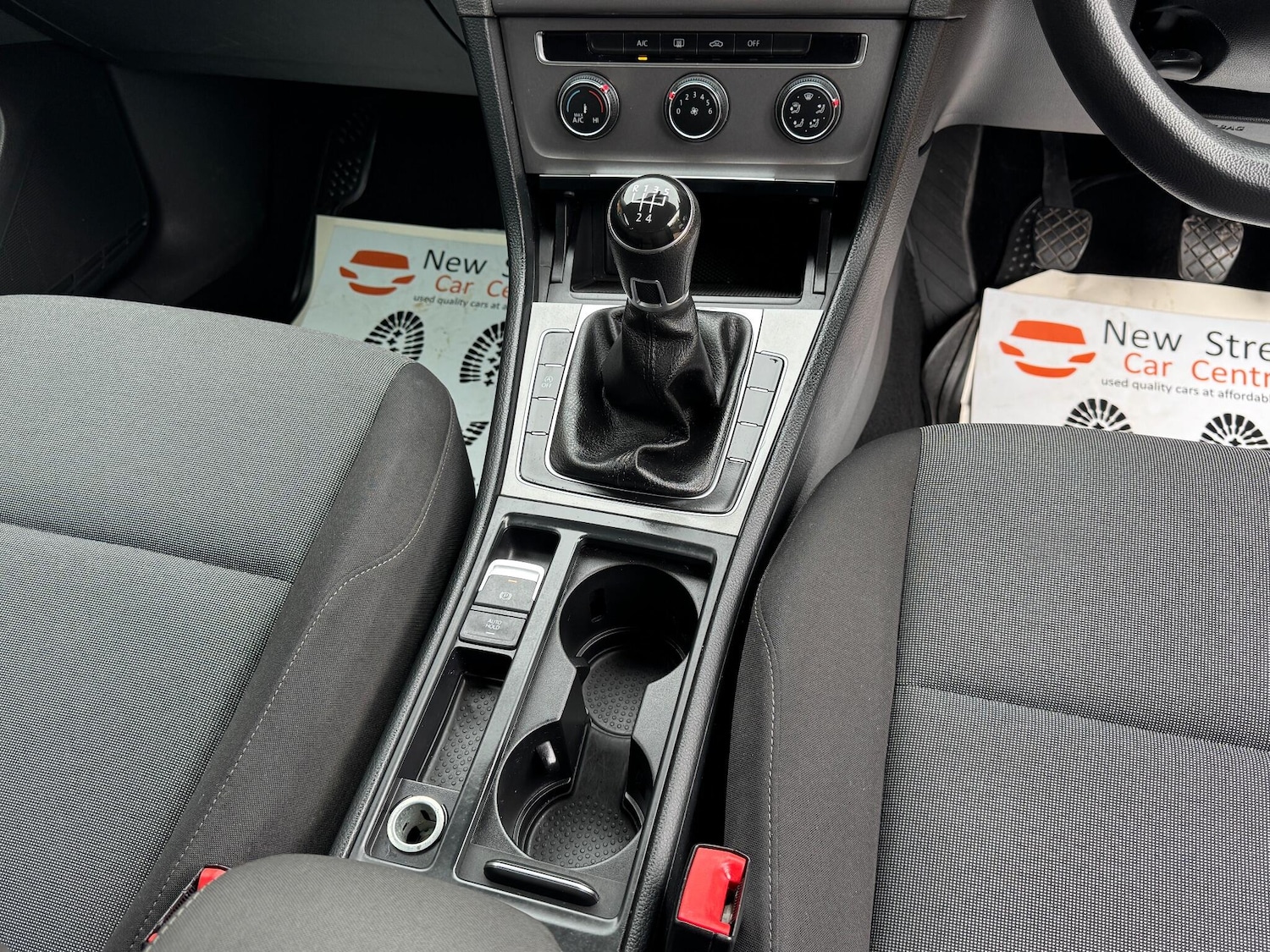 Used Volkswagen Golf 2015 for sale - 76408711: Photo 38