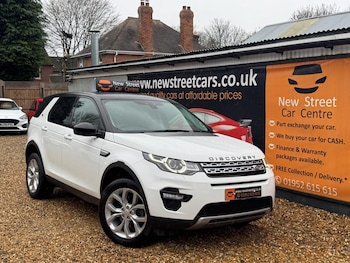 Used Land Rover Discovery Sport 2017 for sale - 76549788: Photo