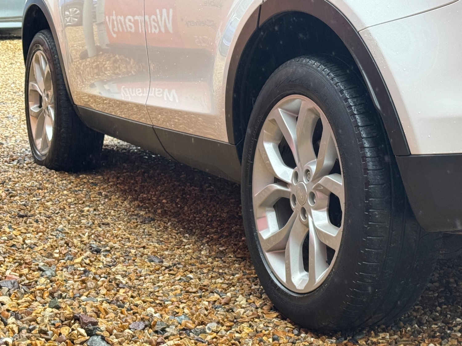 Used Land Rover Discovery Sport 2017 for sale - 76549788: Photo 29