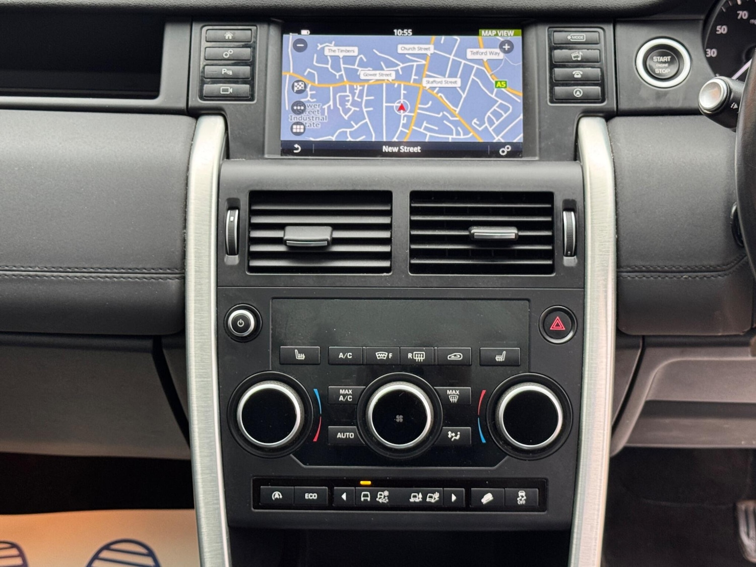 Used Land Rover Discovery Sport 2017 for sale - 76549788: Photo 53