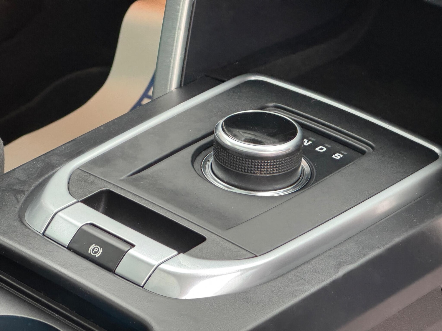 Used Land Rover Discovery Sport 2017 for sale - 76549788: Photo 61