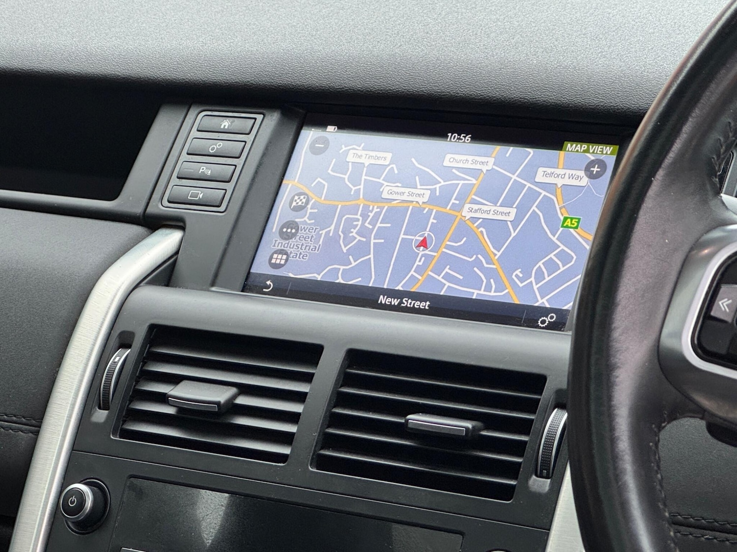 Used Land Rover Discovery Sport 2017 for sale - 76549788: Photo 67