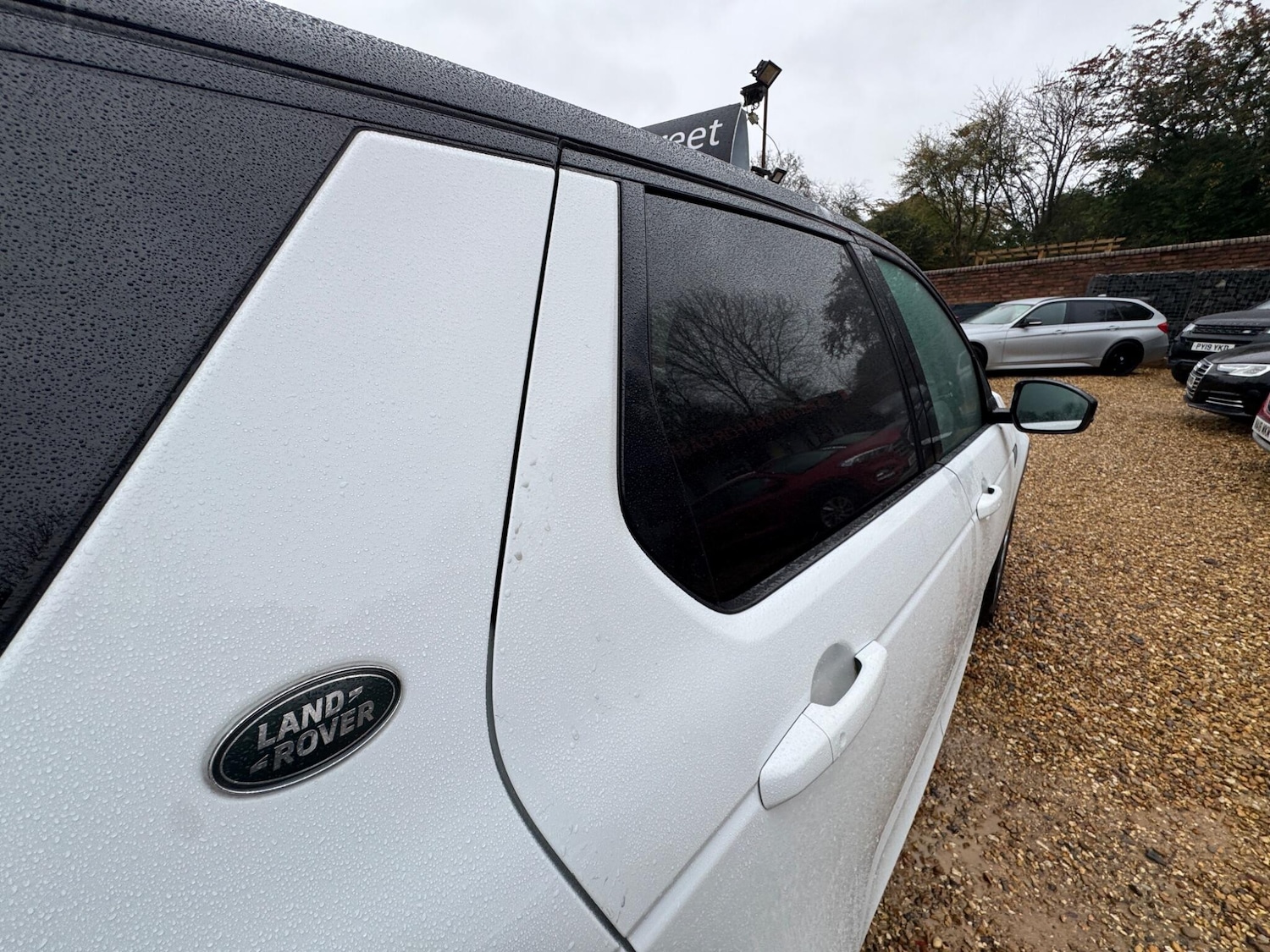 Used Land Rover Discovery Sport 2017 for sale - 76549788: Photo 73