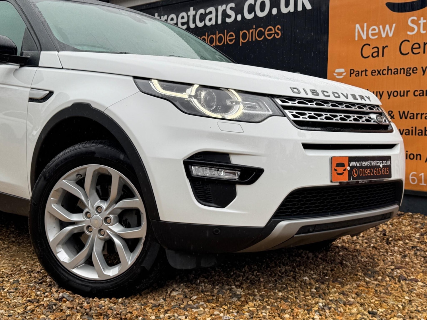 Used Land Rover Discovery Sport 2017 for sale - 76549788: Photo 81