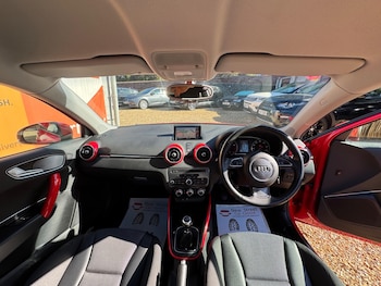 Used Audi A1 2014 for sale - 76013405: Photo 2