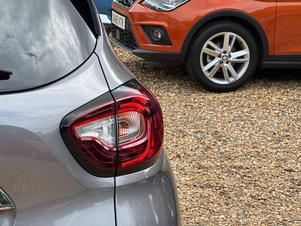 Used Renault Captur 2017 for sale - 75257212: Photo 19
