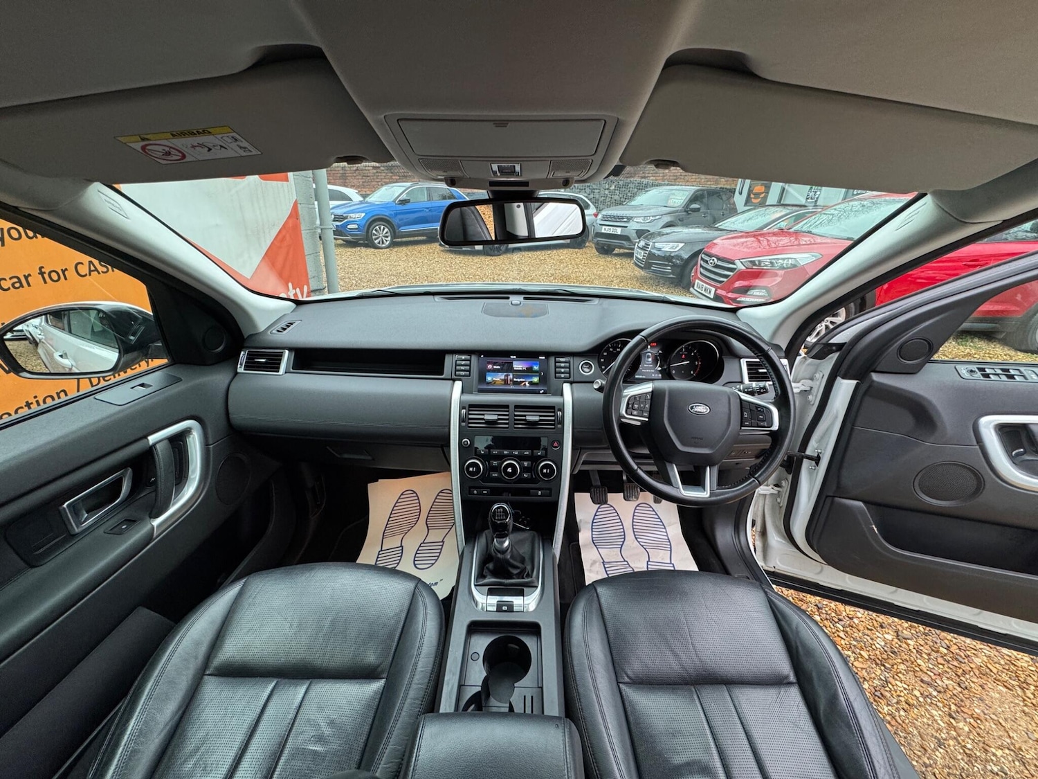 Used Land Rover Discovery Sport 2018 for sale - 76688961: Photo 2