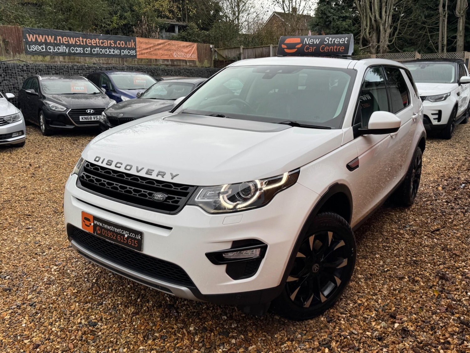 Used Land Rover Discovery Sport 2018 for sale - 76688961: Photo 28