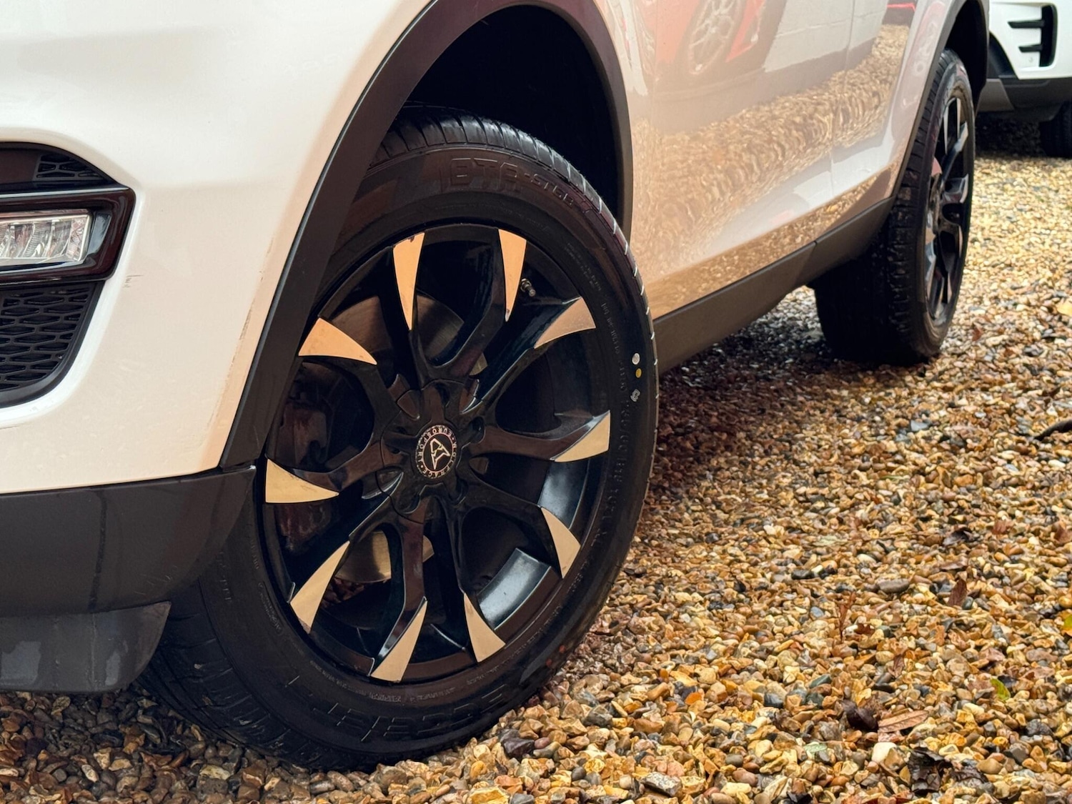 Used Land Rover Discovery Sport 2018 for sale - 76688961: Photo 39