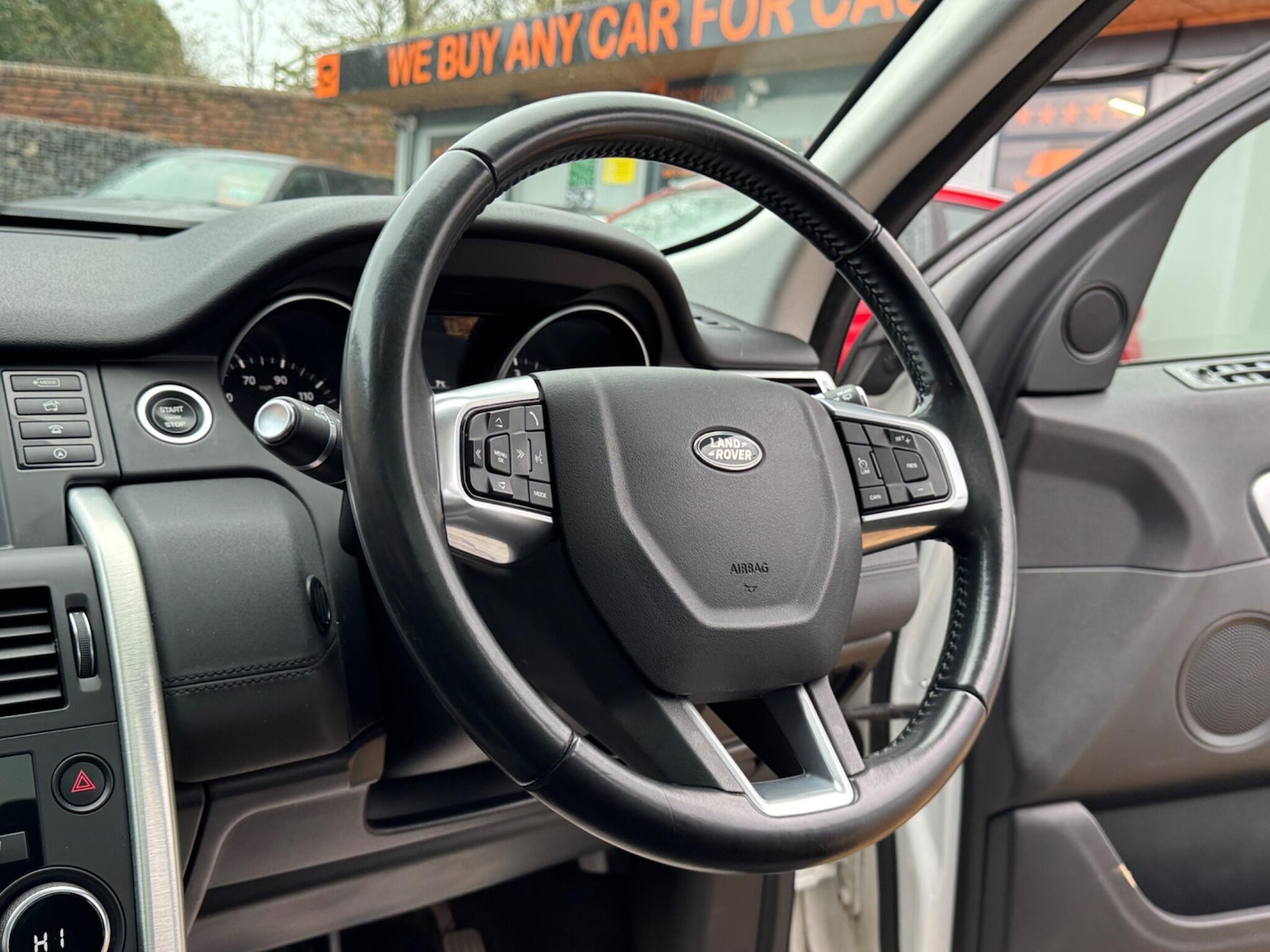 Used Land Rover Discovery Sport 2018 for sale - 76688961: Photo 5