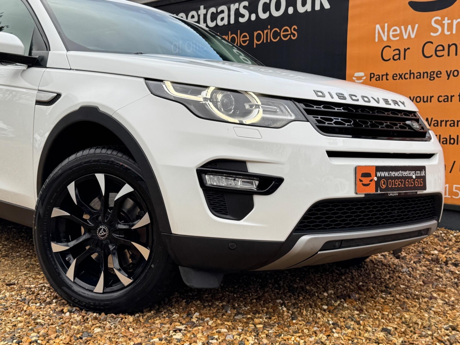 Used Land Rover Discovery Sport 2018 for sale - 76688961: Photo 73