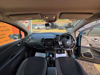 Used Renault Captur 2017 for sale - 74464861: Photo