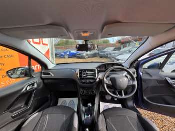Used Peugeot 208 2014 for sale - 73811622: Photo