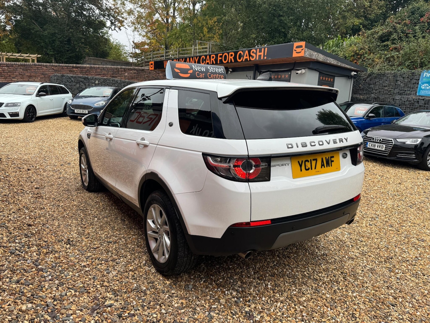 Used Land Rover Discovery Sport 2017 for sale - 76246916: Photo 20