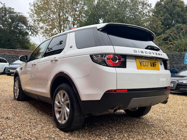 Used Land Rover Discovery Sport 2017 for sale - 76246916: Photo 24