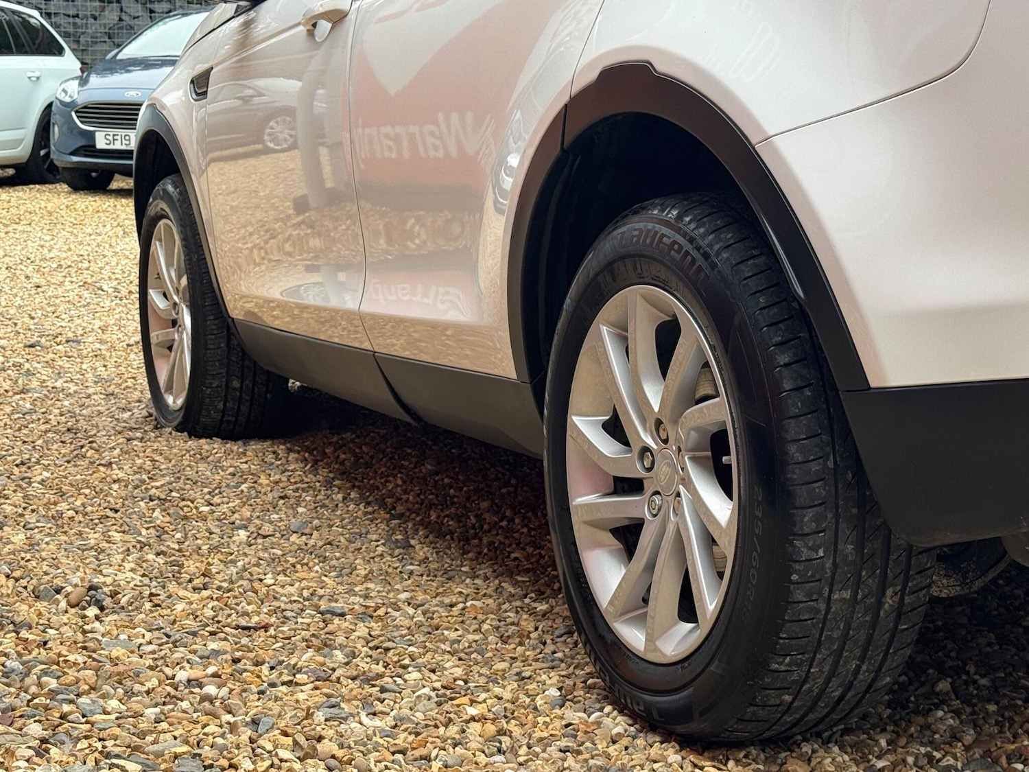 Used Land Rover Discovery Sport 2017 for sale - 76246916: Photo 26