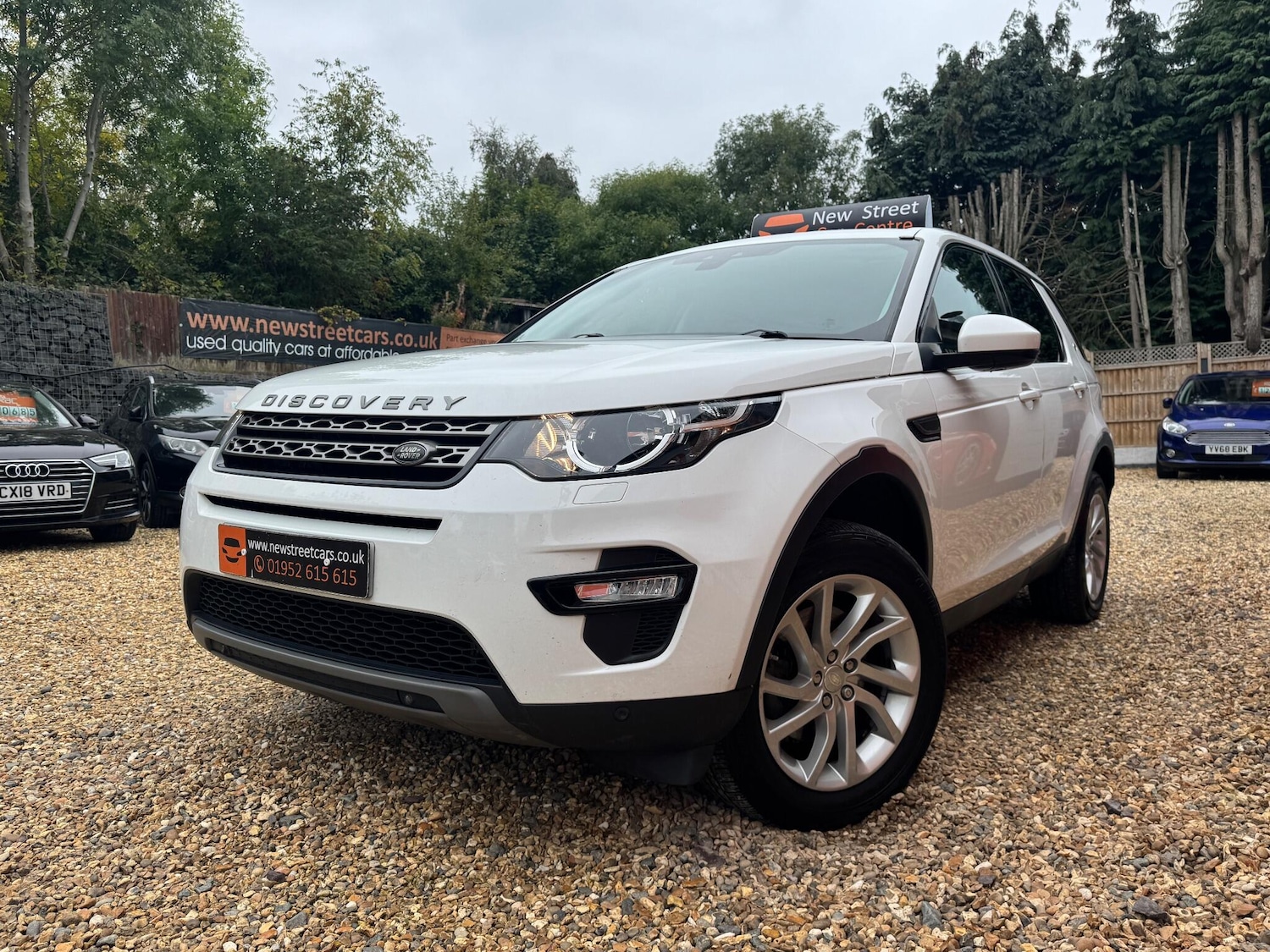 Used Land Rover Discovery Sport 2017 for sale - 76246916: Photo 33
