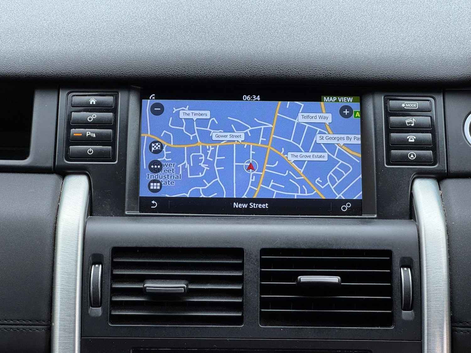 Used Land Rover Discovery Sport 2017 for sale - 76246916: Photo 51