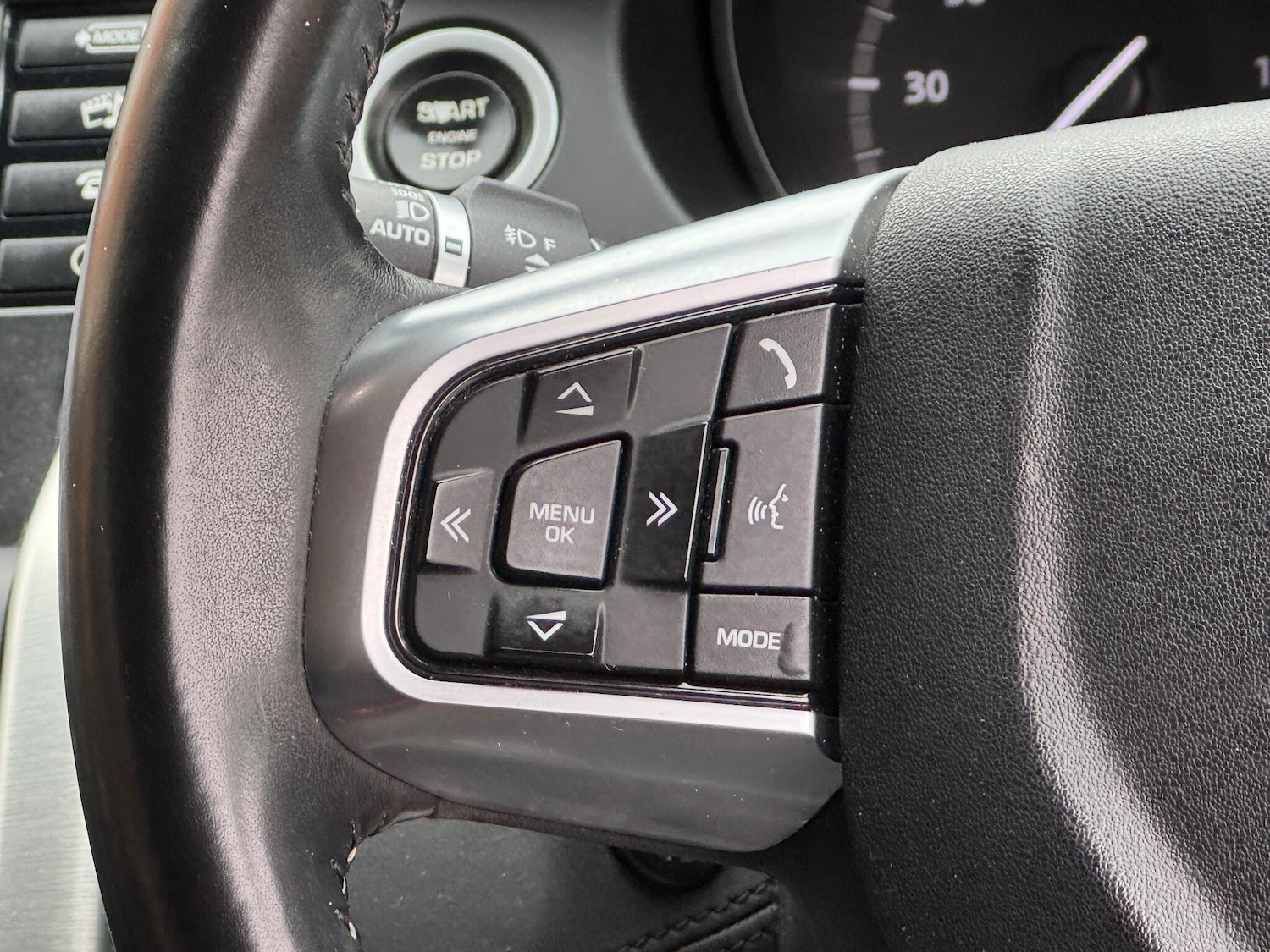 Used Land Rover Discovery Sport 2017 for sale - 76246916: Photo 56