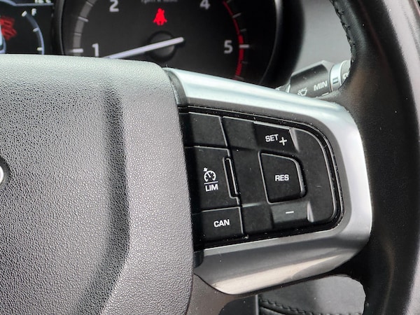 Used Land Rover Discovery Sport 2017 for sale - 76246916: Photo 57