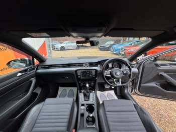 Used Volkswagen Passat 2015 for sale - 74934994: Photo