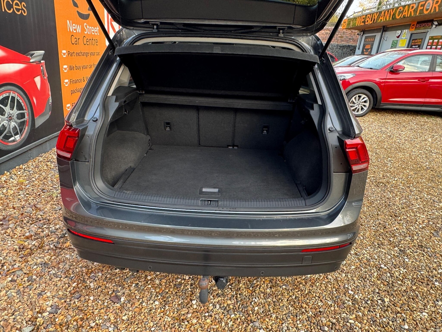 Used Volkswagen Tiguan 2017 for sale - 76409544: Photo 41