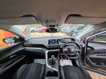 Used Peugeot 3008 2019 for sale - 79564919: Photo