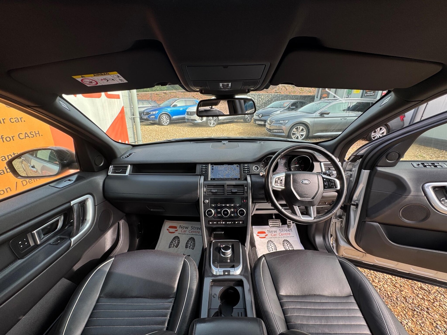Used Land Rover Discovery Sport 2019 for sale - 77768931: Photo 2