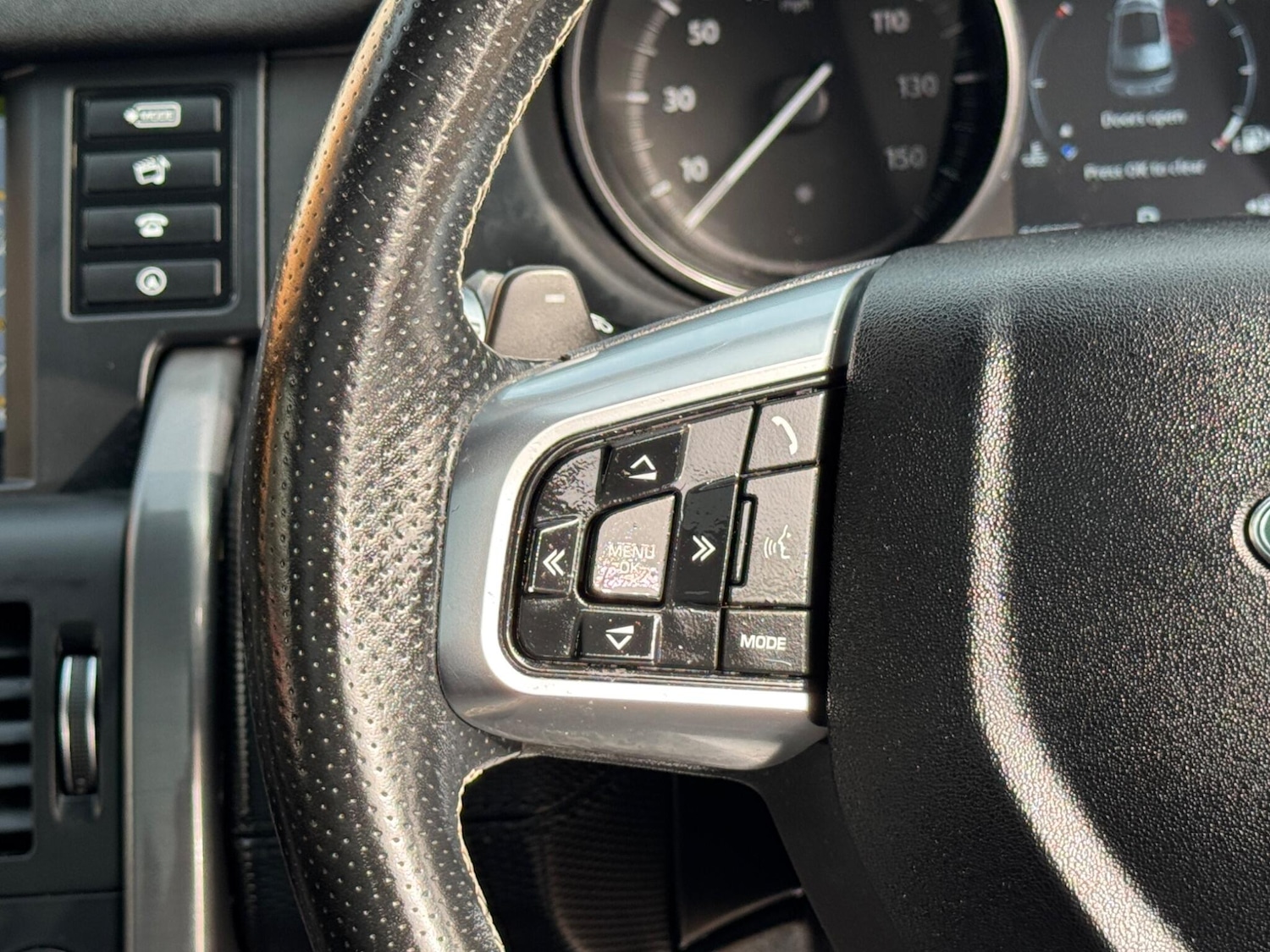 Used Land Rover Discovery Sport 2019 for sale - 77768931: Photo 52