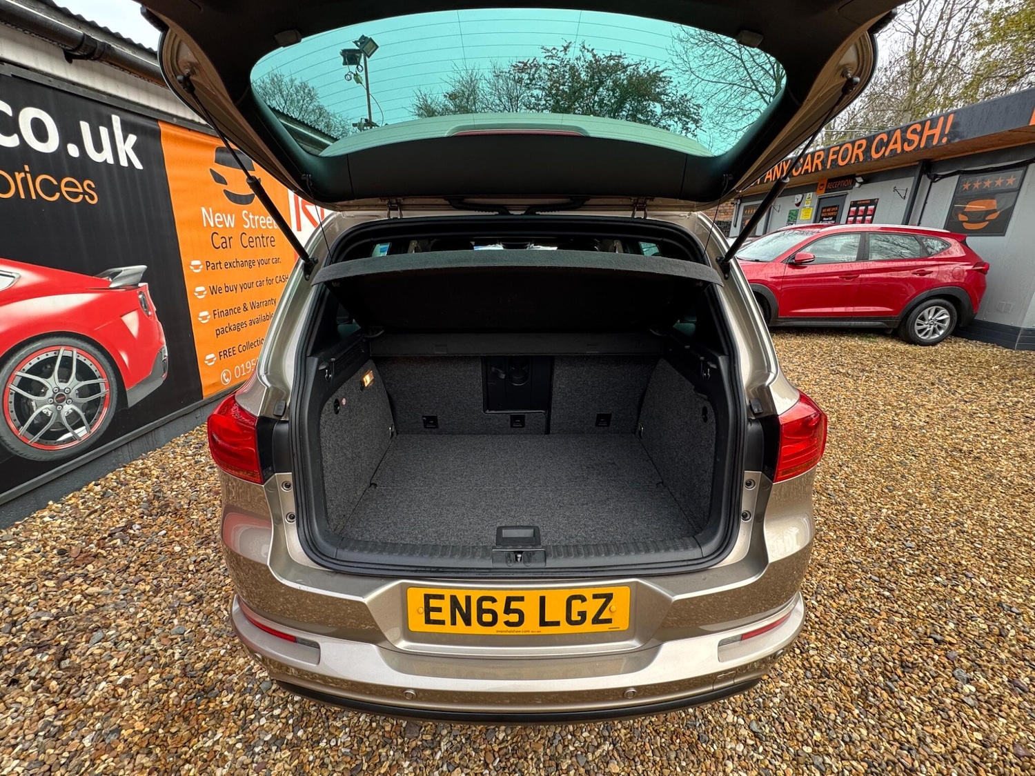 Used Volkswagen Tiguan 2016 for sale - 76714440: Photo 30