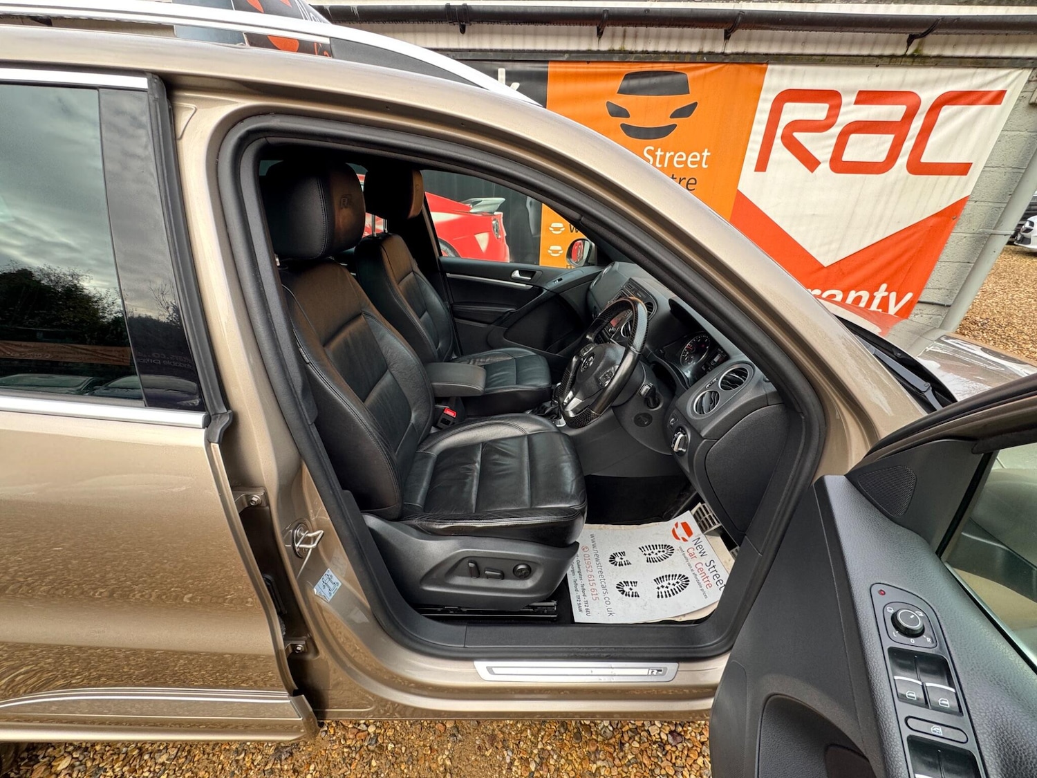 Used Volkswagen Tiguan 2016 for sale - 76714440: Photo 33