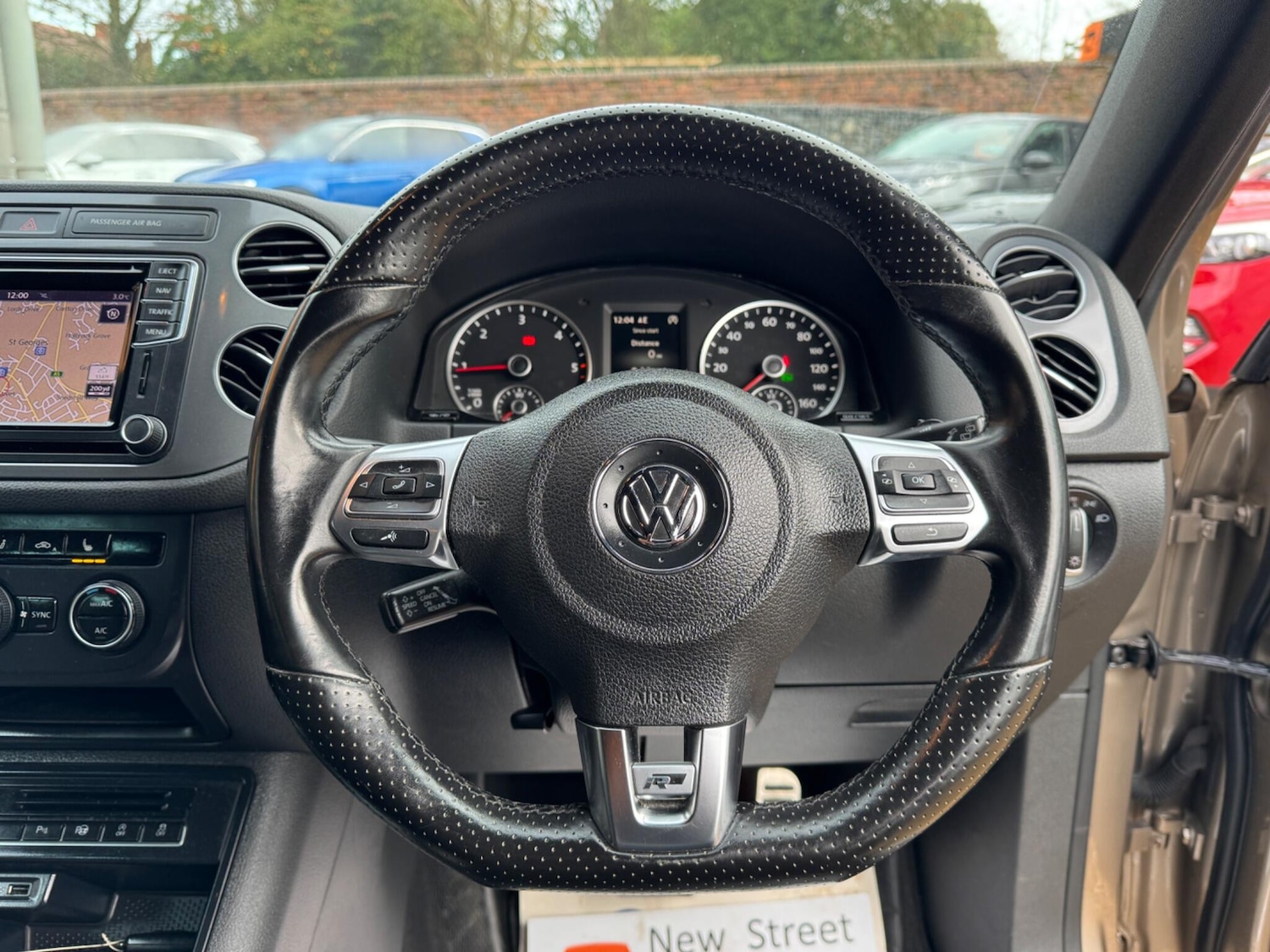 Used Volkswagen Tiguan 2016 for sale - 76714440: Photo 45