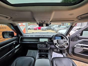Used Land Rover Defender 2020 for sale - 79831195: Photo