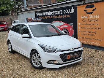 Used Hyundai i20 2017 for sale - 78988669: Photo